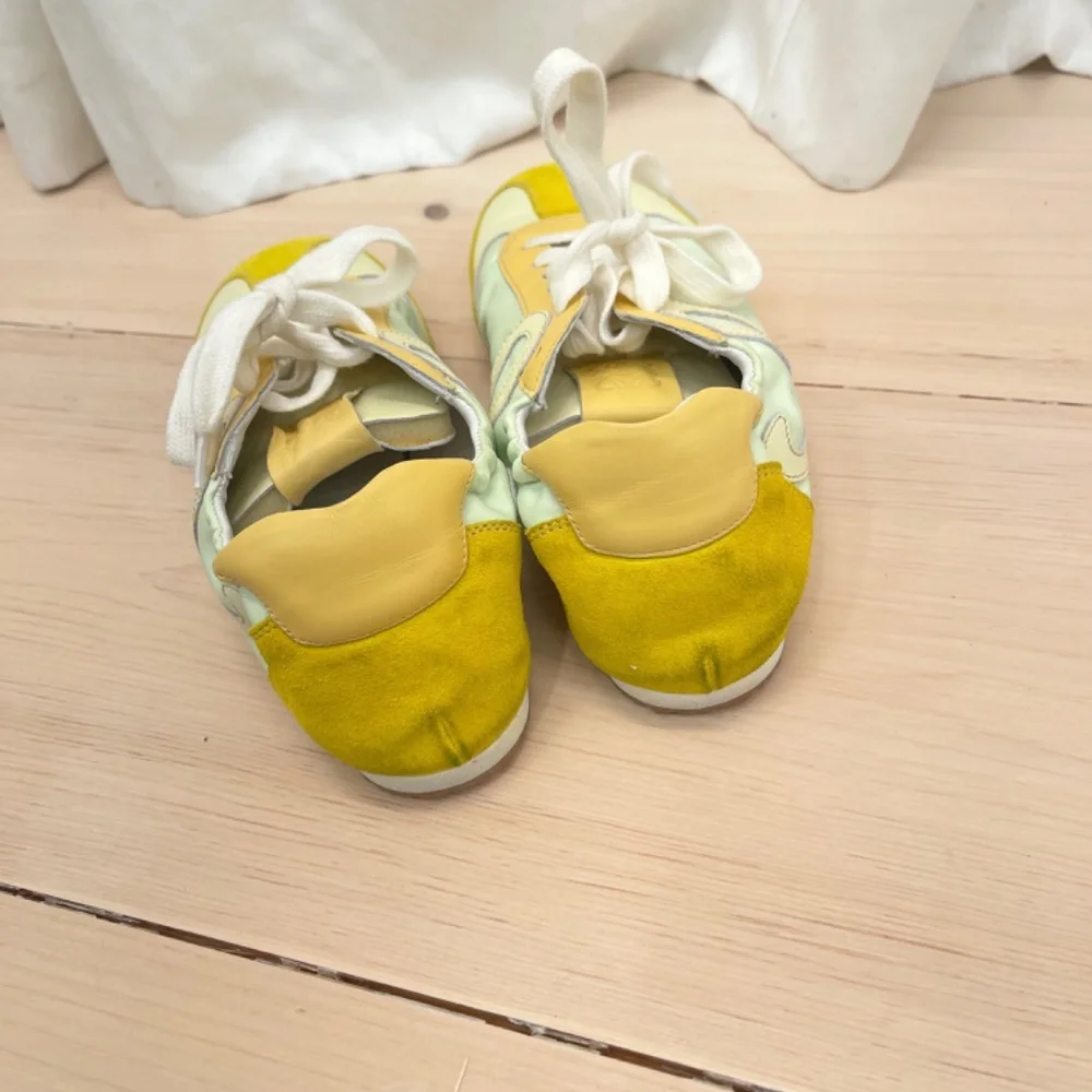 Loewe Sneakers - Picture 5 of 6